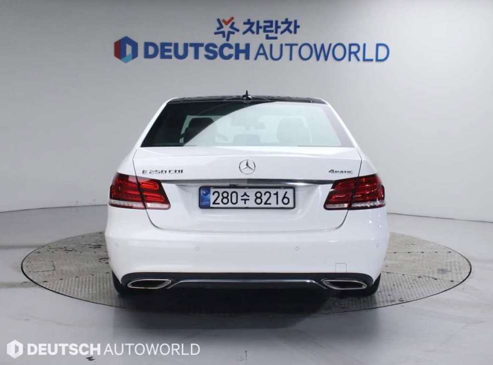벤츠 E 클래스 E250 CDI 4MATIC 사진 4