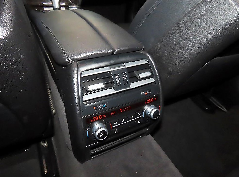 BMW 7시리즈 730 사진 16