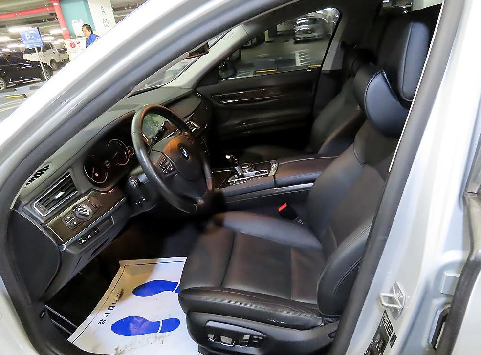 BMW 7시리즈 730 사진 6
