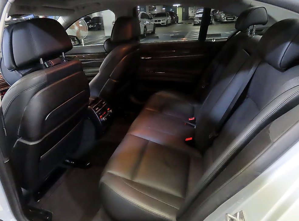 BMW 7시리즈 730 사진 7
