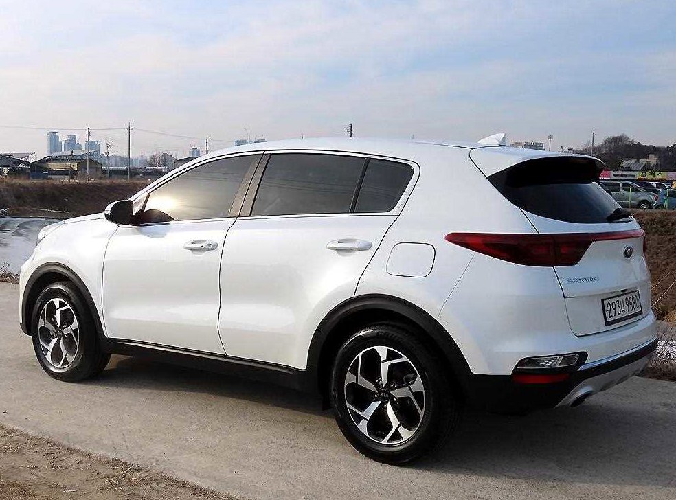 기아 스포티지 2.0 디젤 2WD 사진 3