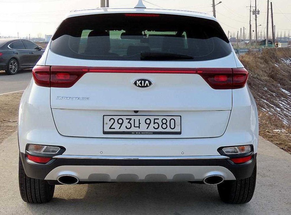 기아 스포티지 2.0 디젤 2WD 사진 4