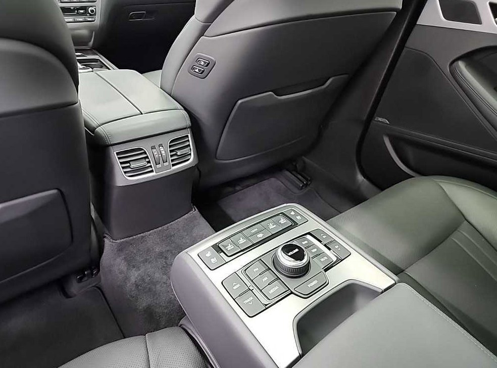 현대 제네시스 G330 프리미엄 AWD 사진 13