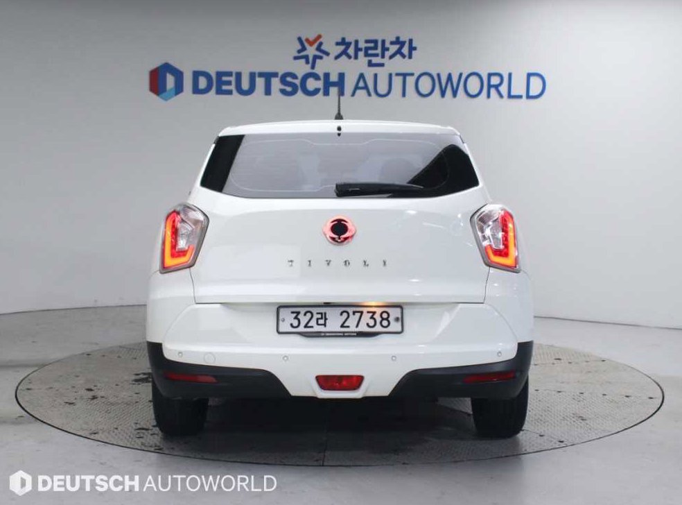KG모빌리티(쌍용)  티볼리 2WD 가솔린 VX 사진 4