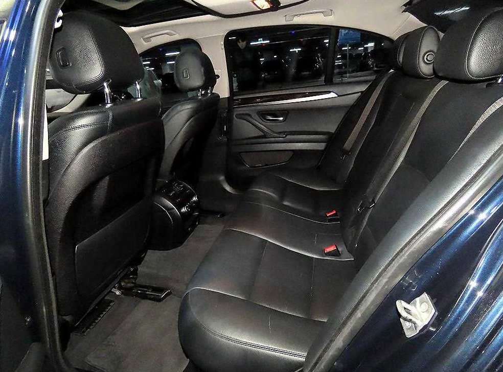BMW 5시리즈 528i xDrive 사진 7