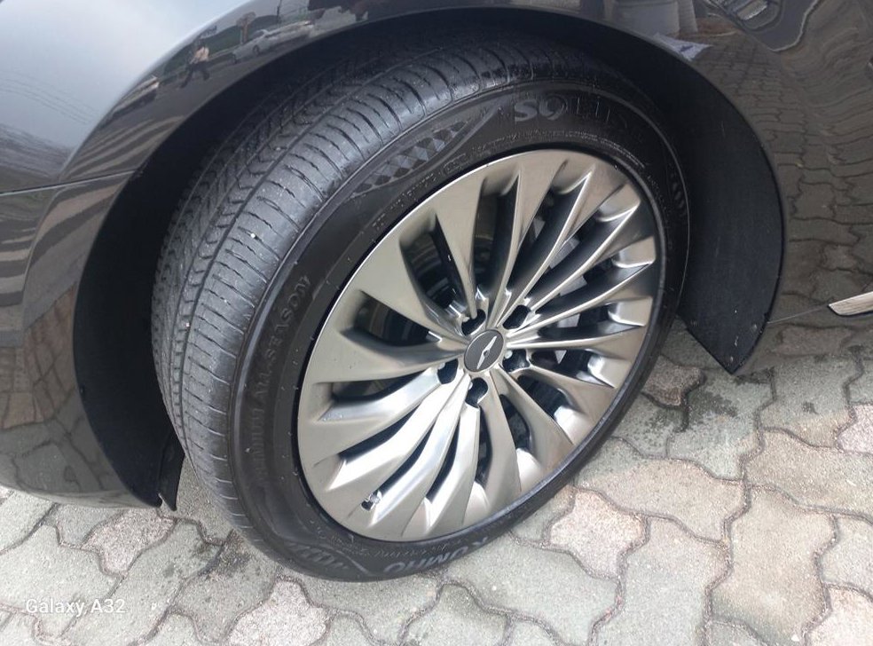 제네시스 EQ900 3.3 T-GDI AWD 사진 19