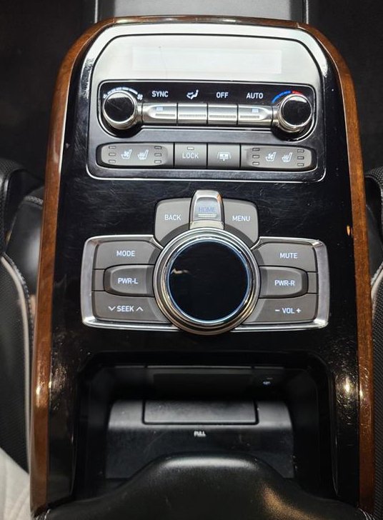 제네시스 EQ900 5.0 GDI AWD 사진 10