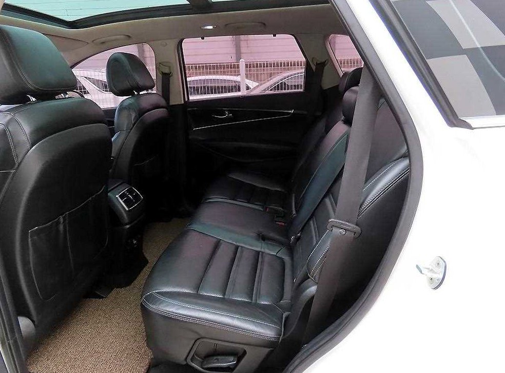기아 쏘렌토 디젤 2WD 2.0 노블레스 사진 6