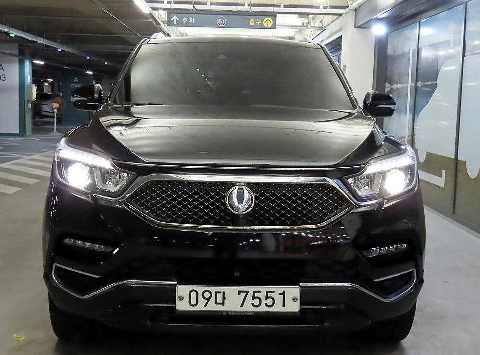 KG모빌리티(쌍용)  렉스턴 디젤 2.2 4WD 사진 2