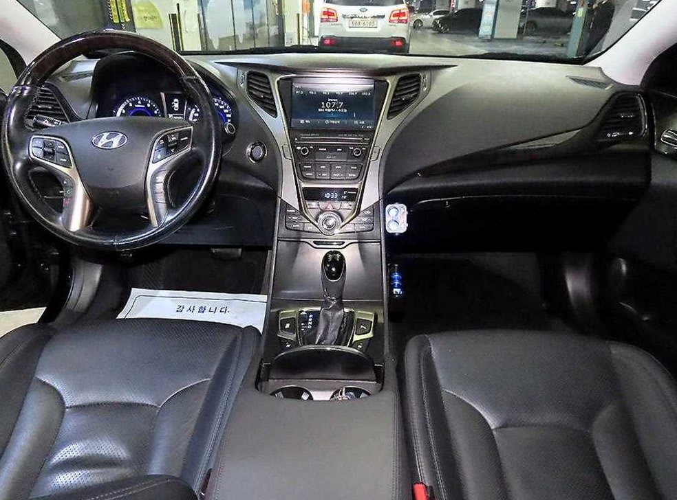 현대 그랜저 HG300 PREMIUM 사진 10
