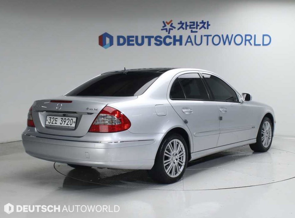 벤츠 E 클래스 E350 4MATIC 사진 2