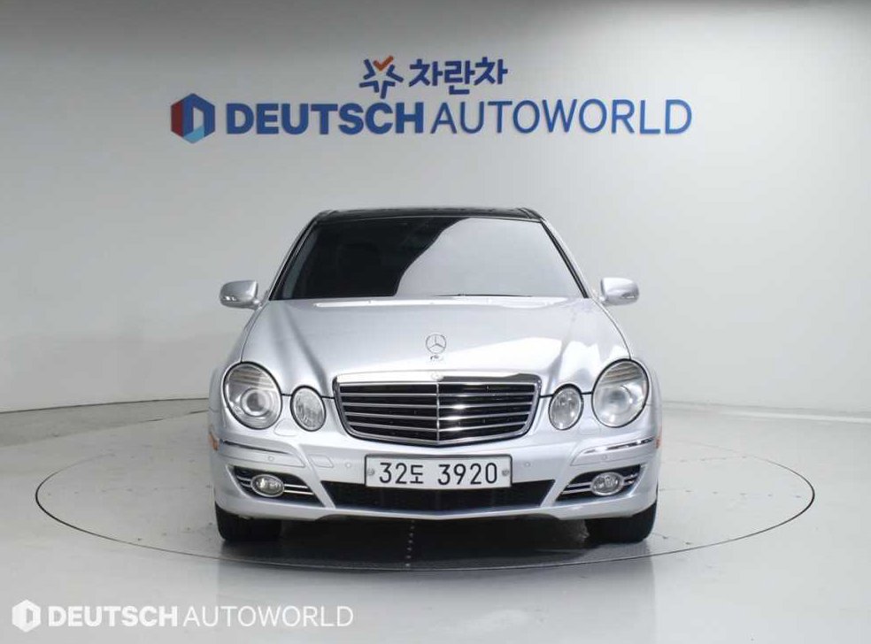 벤츠 E 클래스 E350 4MATIC 사진 3