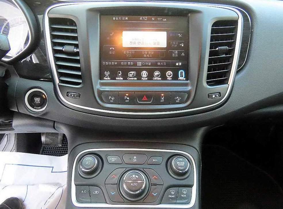 크라이슬러 200 2.4 C 사진 12