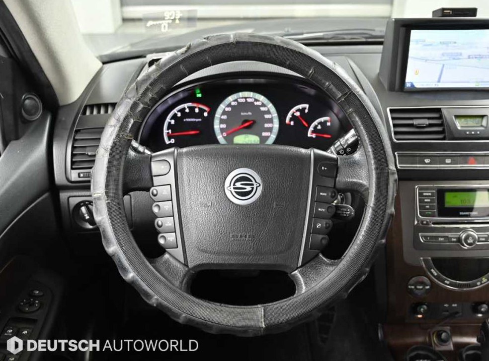 KG모빌리티(쌍용)  렉스턴 2.0  4WD RX7 사진 12