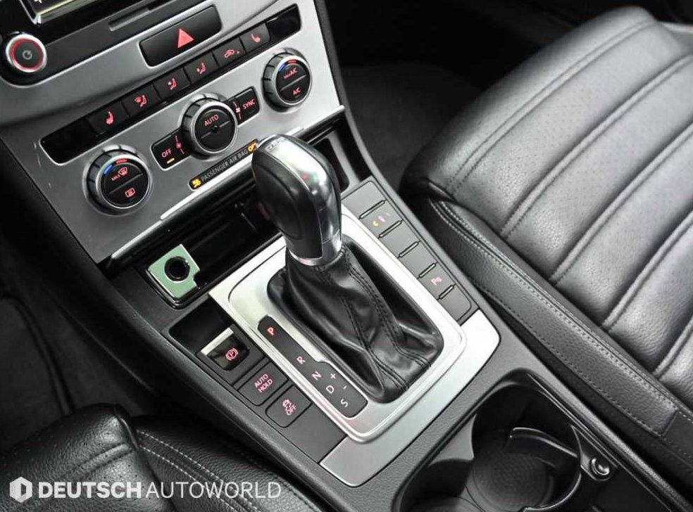 폭스바겐 CC 2.0 TSI 사진 9