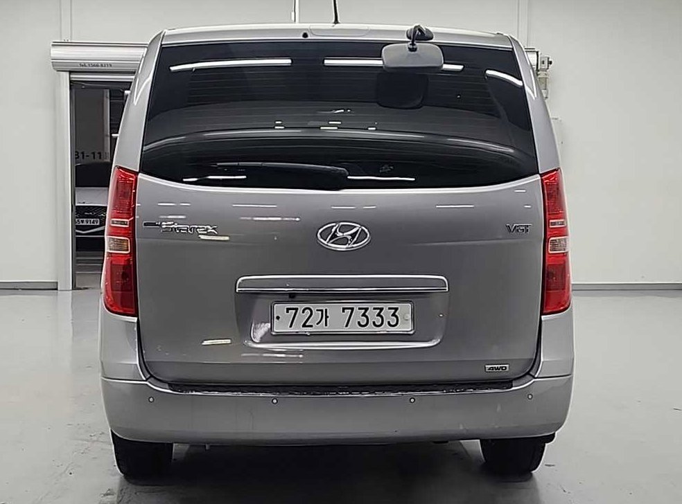 현대 스타렉스 4WD 웨건 12인승 사진 3