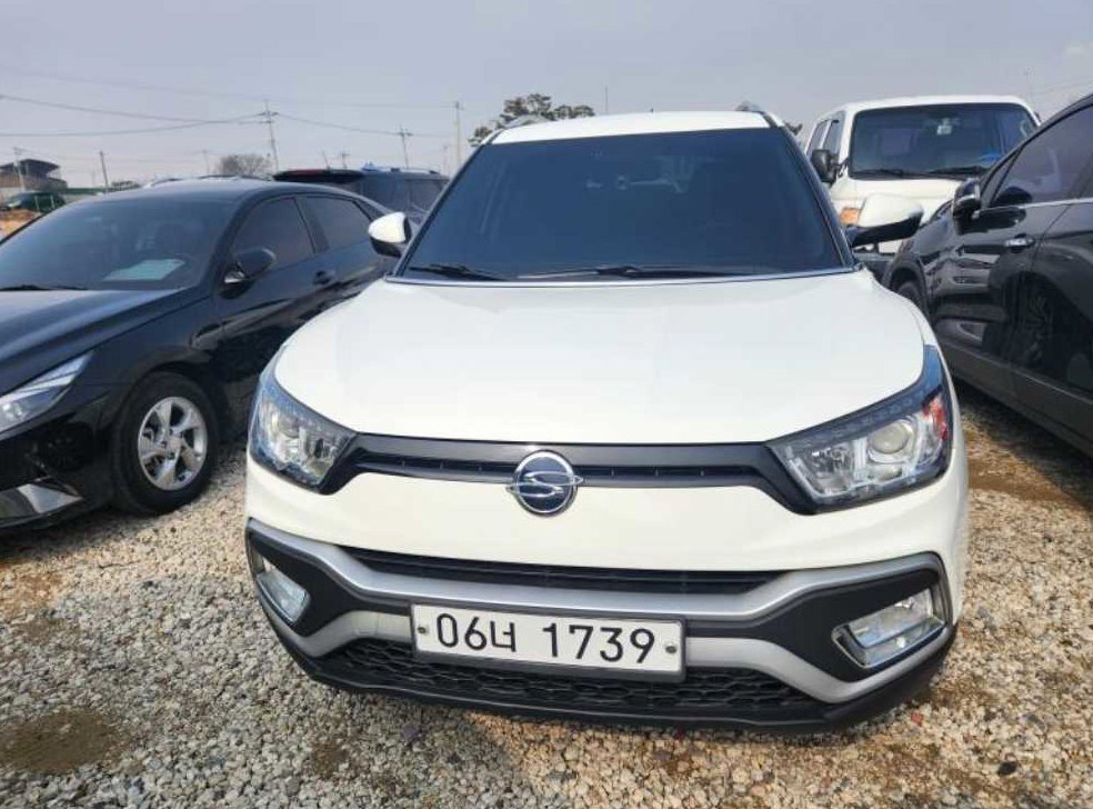 KG모빌리티(쌍용)  티볼리 2WD 가솔린 1.6 IX