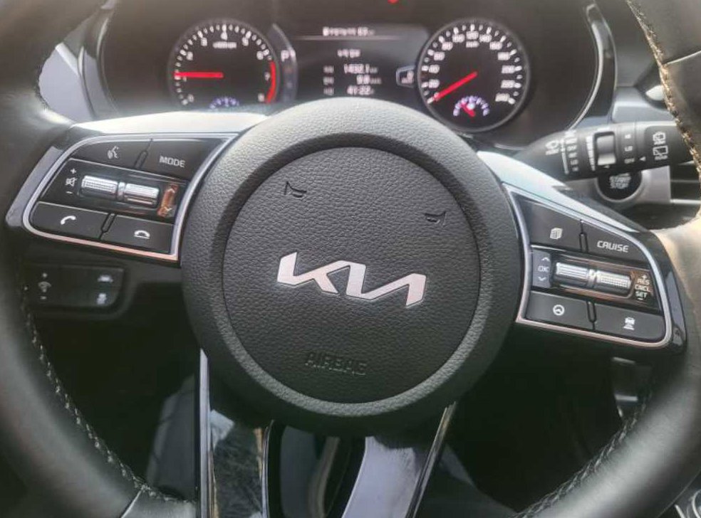 기아 셀토스 가솔린 1.6 터보 2WD 사진 16