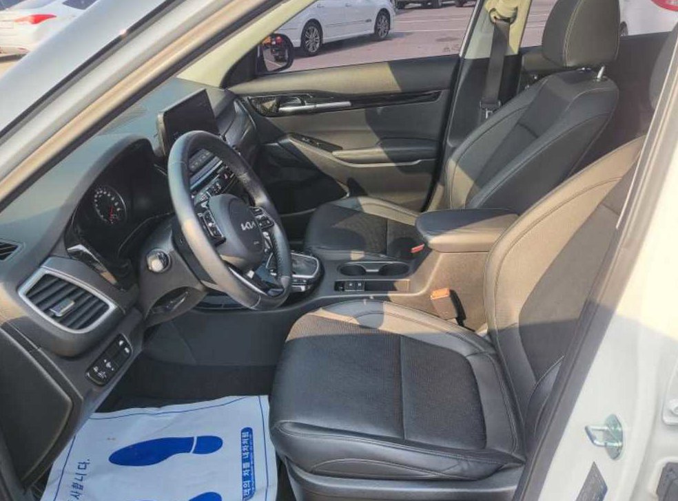 기아 셀토스 가솔린 1.6 터보 2WD 사진 9