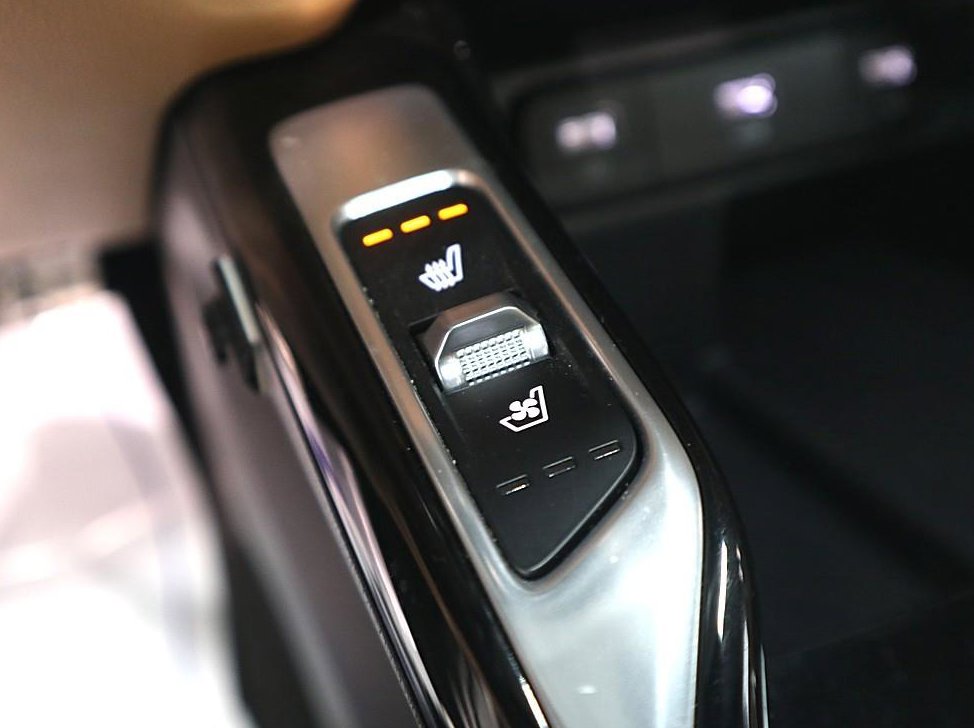 기아 쏘렌토 HEV 1.6 4WD 그래비티 사진 13