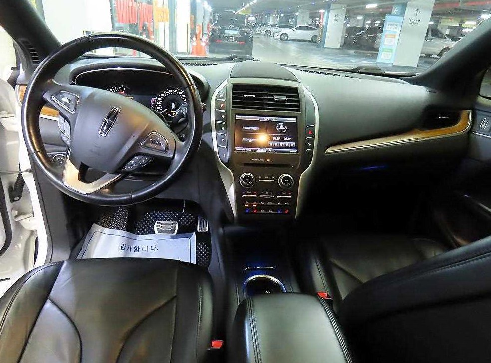 링컨 MKC 2.0 AWD 사진 10