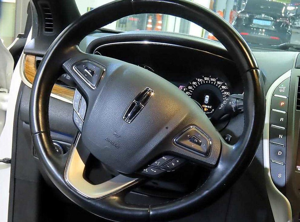 링컨 MKC 2.0 AWD 사진 8