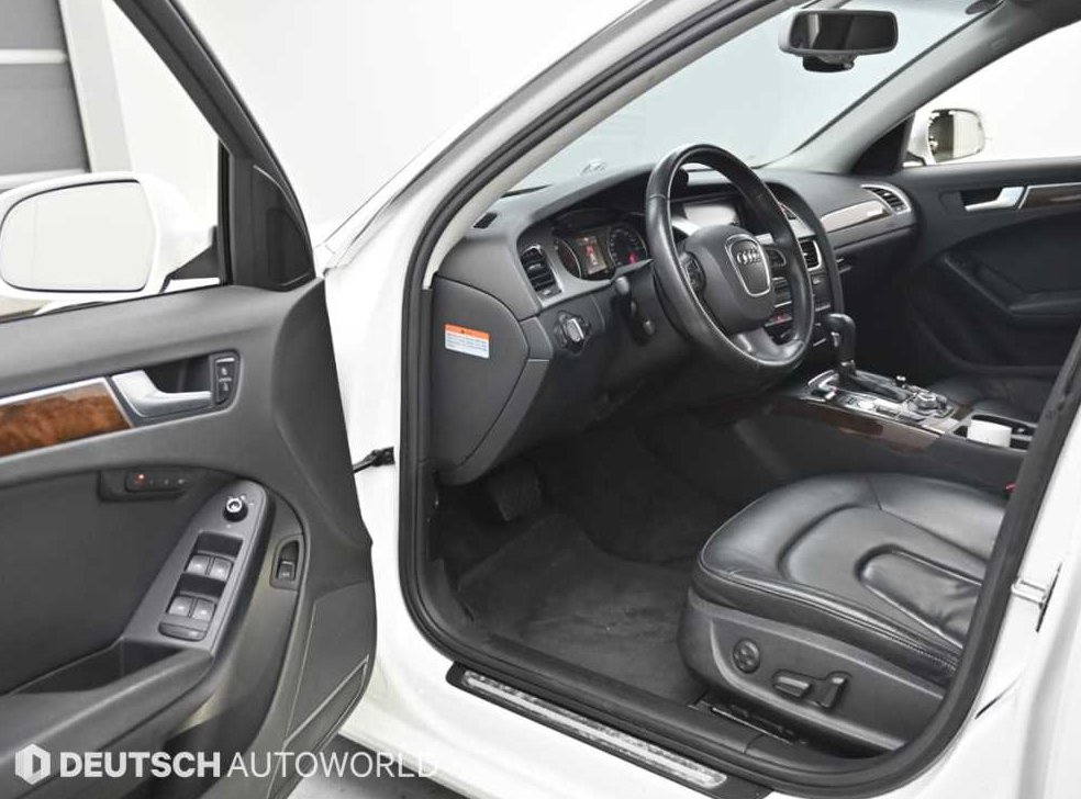 아우디 A4 2.0 TFSI 콰트로 사진 11
