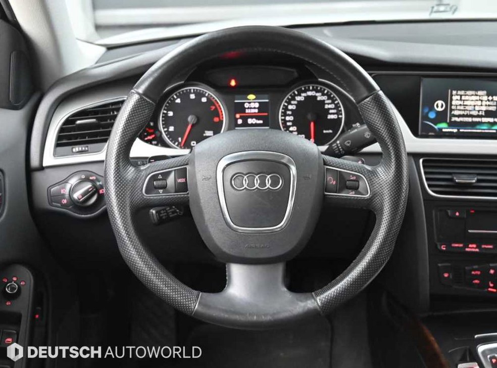 아우디 A4 2.0 TFSI 콰트로 사진 13