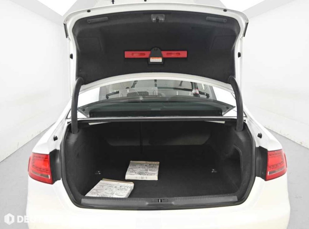 아우디 A4 2.0 TFSI 콰트로 사진 19