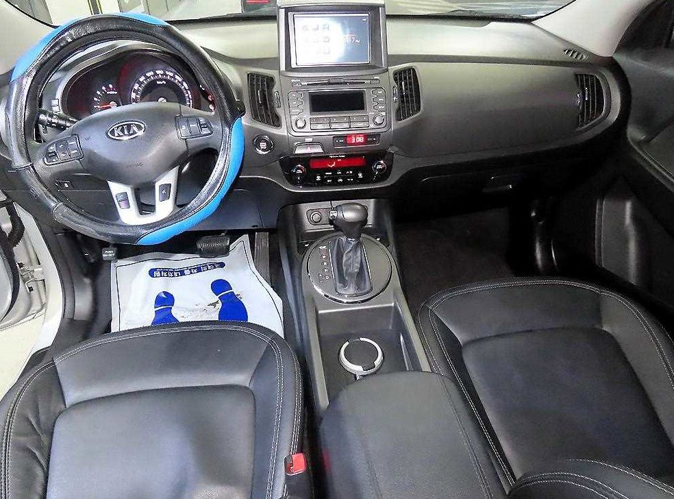 기아 스포티지 2WD TLX 사진 10