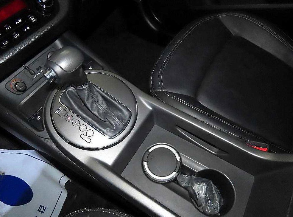 기아 스포티지 2WD TLX 사진 12