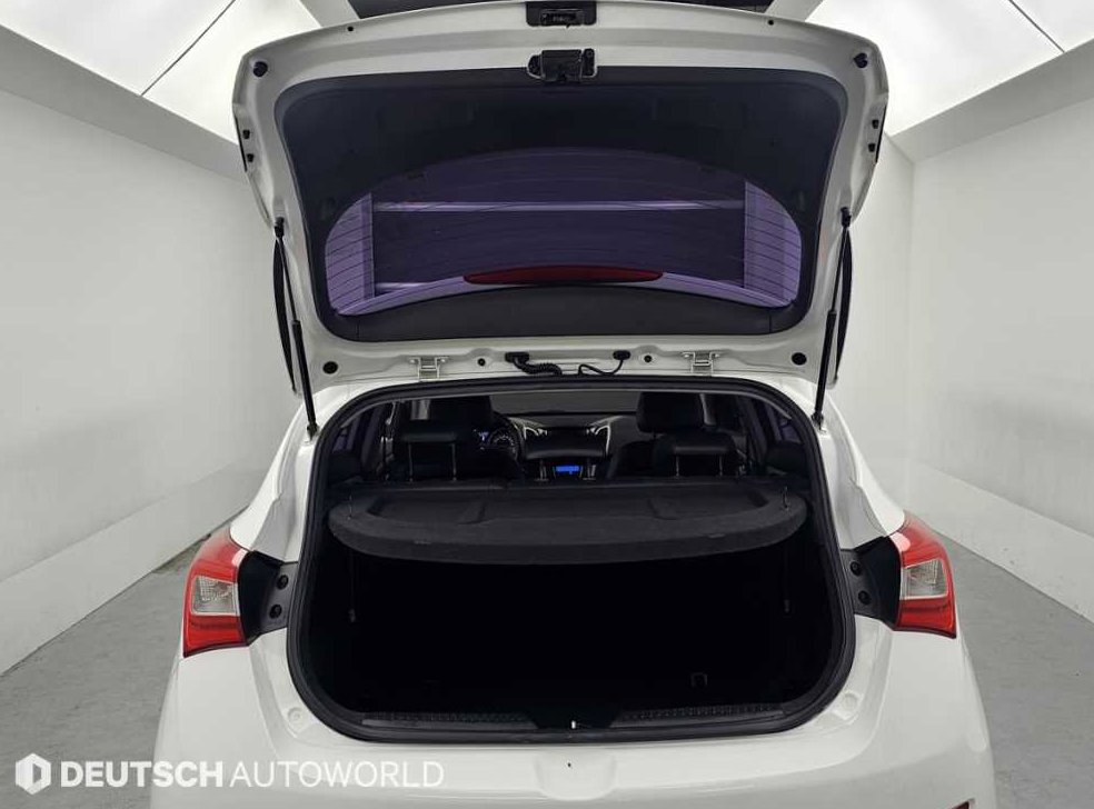 현대 i30 1.6 GDI 사진 19