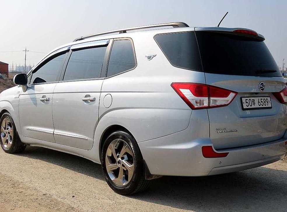 KG모빌리티(쌍용)  코란도 4WD GT 사진 3
