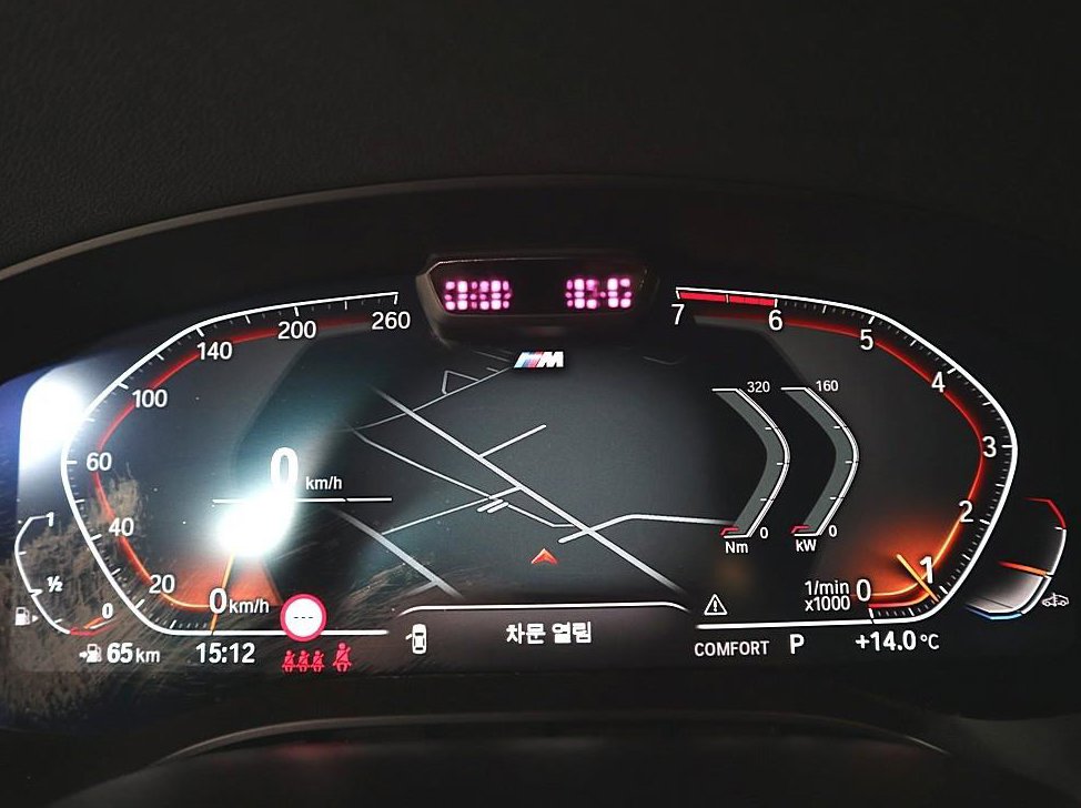 BMW 5시리즈 520i M 스포츠 사진 20