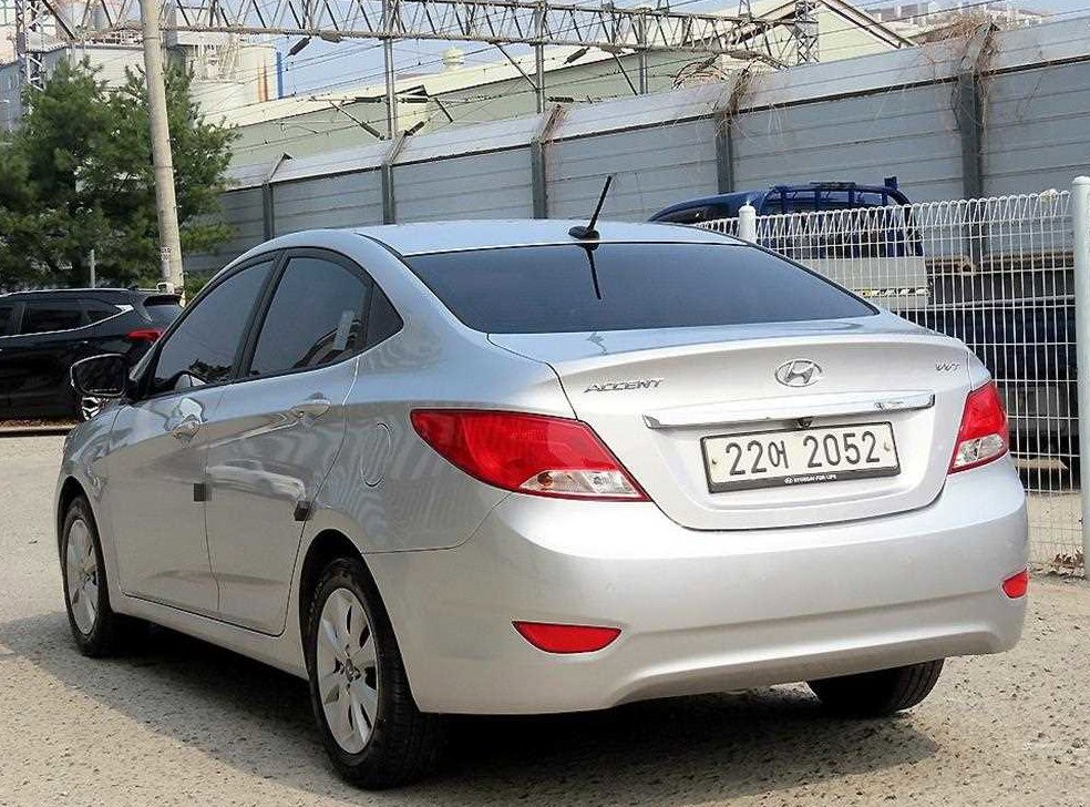 현대 엑센트 1.4VVT 모던 사진 3