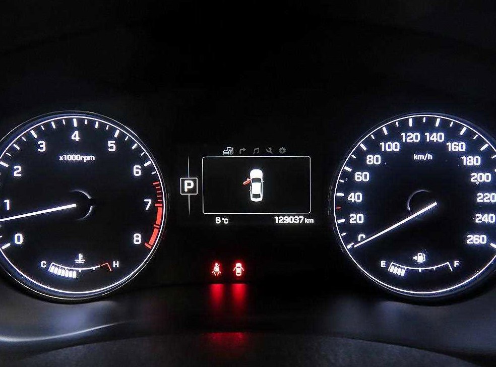 현대 제네시스 G330 모던 AWD 사진 9