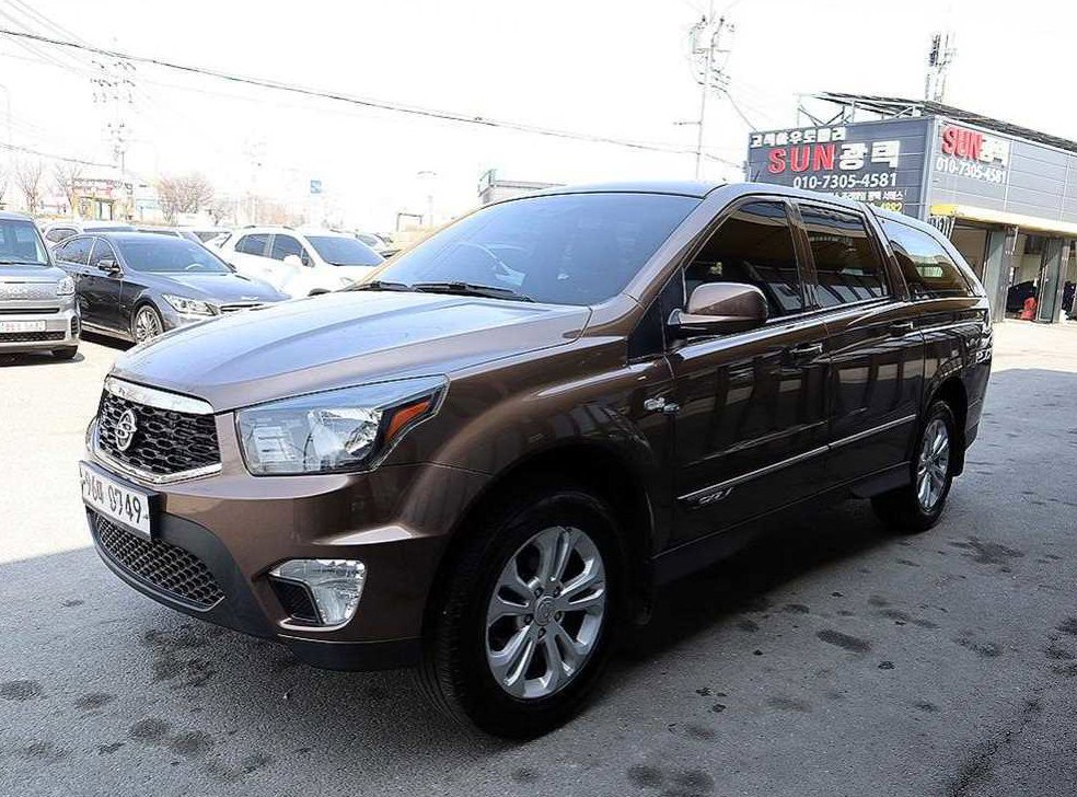KG모빌리티(쌍용)  코란도 CX7(4WD) 사진 2