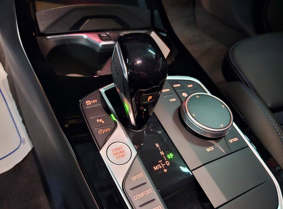 BMW 2시리즈 220i M 스포츠 사진 12