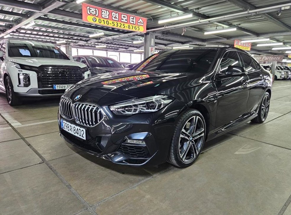 BMW 2시리즈 220i M 스포츠 사진 2
