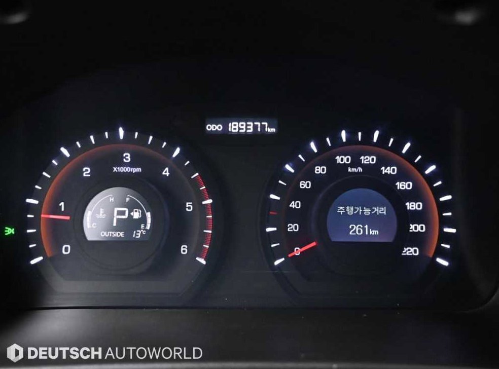 KG모빌리티(쌍용)  코란도 2WD 2.0 RX 사진 8