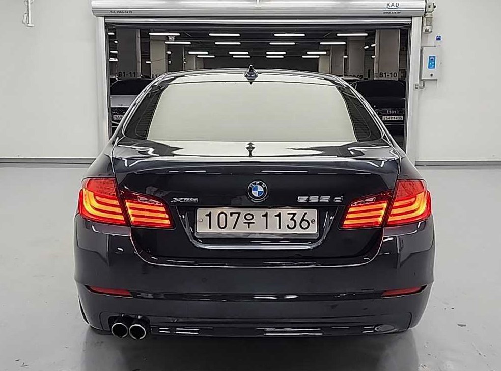 BMW 5시리즈 525d xDrive 사진 3