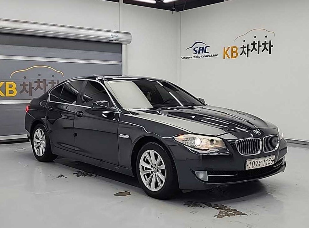 BMW 5시리즈 525d xDrive 사진 4