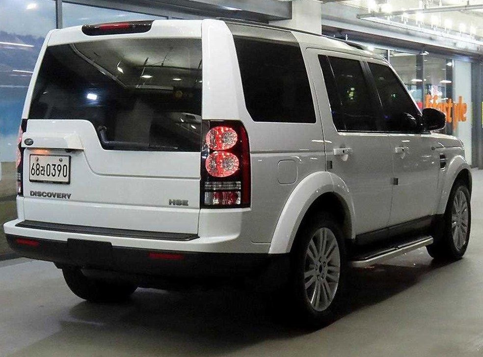 랜드로버 디스커버리 3.0 SDV6 HSE 사진 4