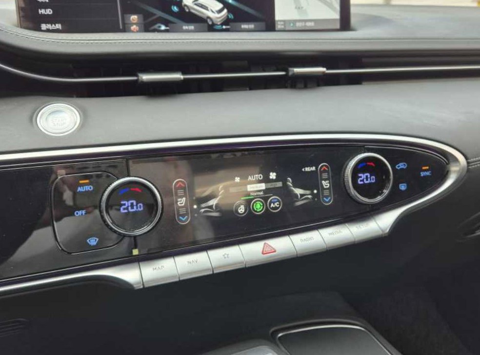 제네시스 GV70 2.5T 가솔린 AWD 사진 13