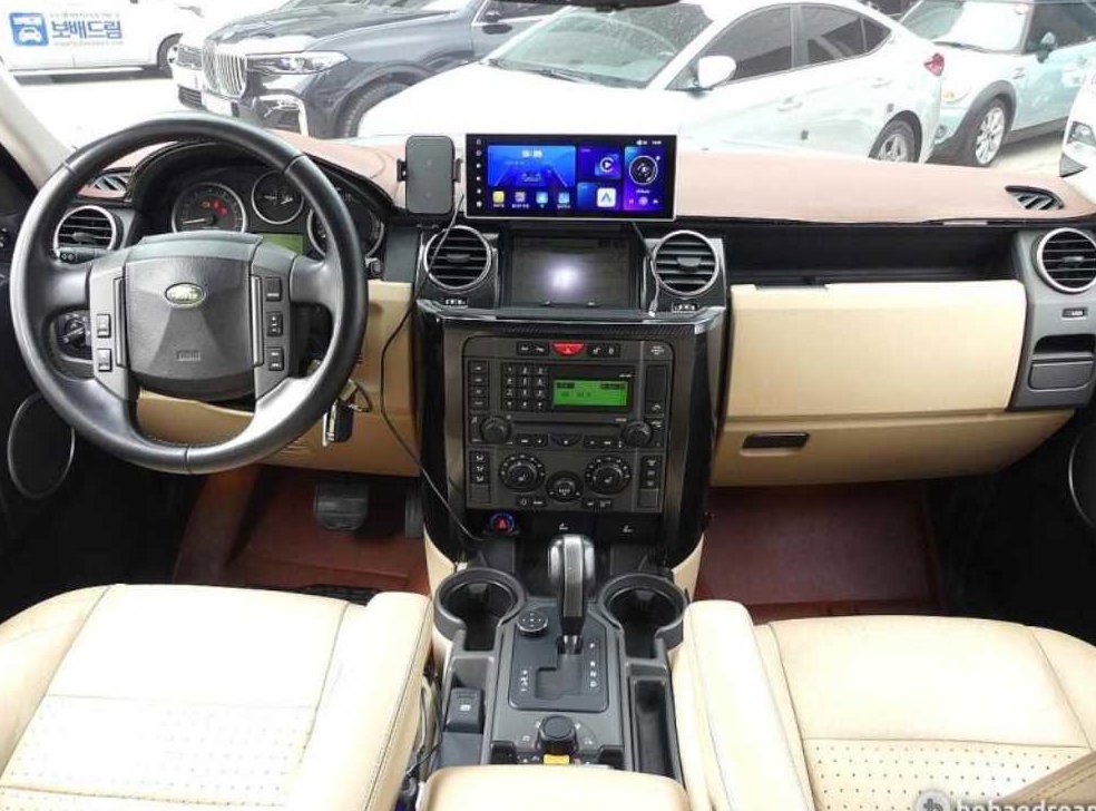 랜드로버 디스커버리 4.0 V6 HSE 사진 4