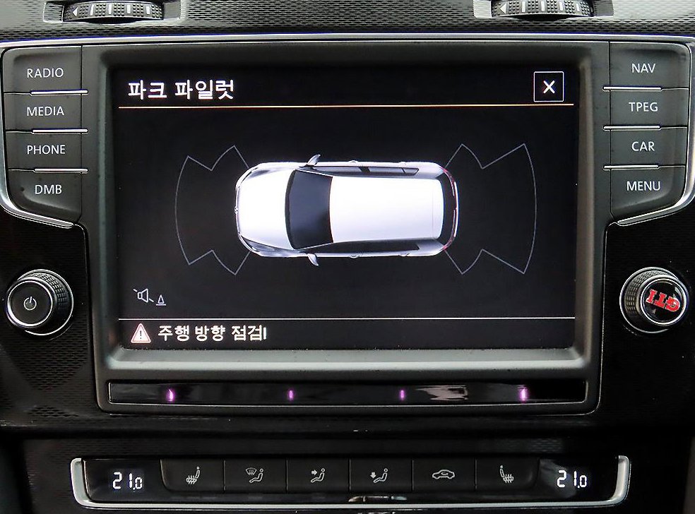 폭스바겐 골프 2.0 GTI 사진 14