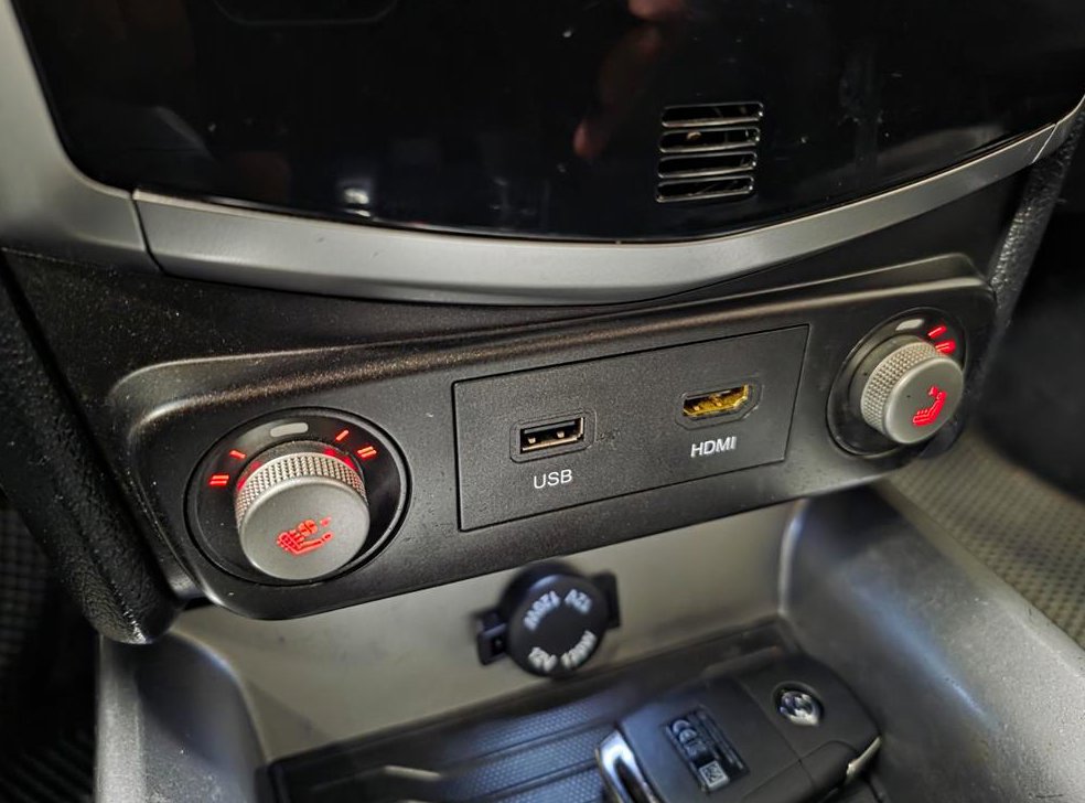 KG모빌리티(쌍용)  티볼리 가솔린 2WD 1.6 LX 사진 16