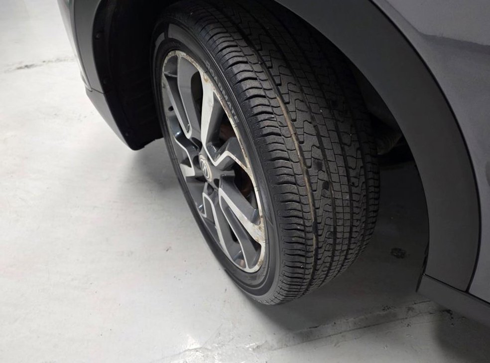 KG모빌리티(쌍용)  티볼리 가솔린 2WD 1.6 LX 사진 20