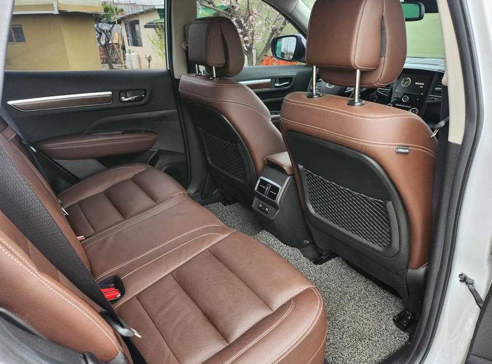 르노코리아(삼성) QM6 2.0 LPe RE 시그니처 2WD 사진 12
