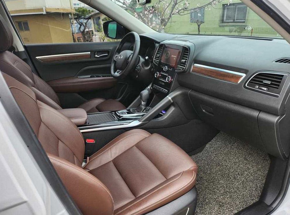 르노코리아(삼성) QM6 2.0 LPe RE 시그니처 2WD 사진 14